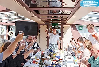 Теплоход на корпоратив под ключ