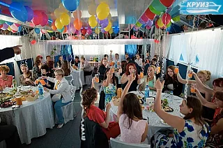 Заказ теплохода на выпускной | Фото