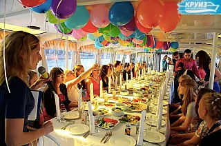 Заказ теплохода на выпускной | Фото